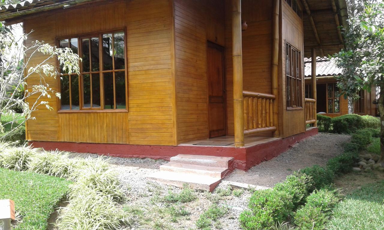 Estancia La Colina Санто-Доминго-де-лос-Колорадос Экстерьер фото