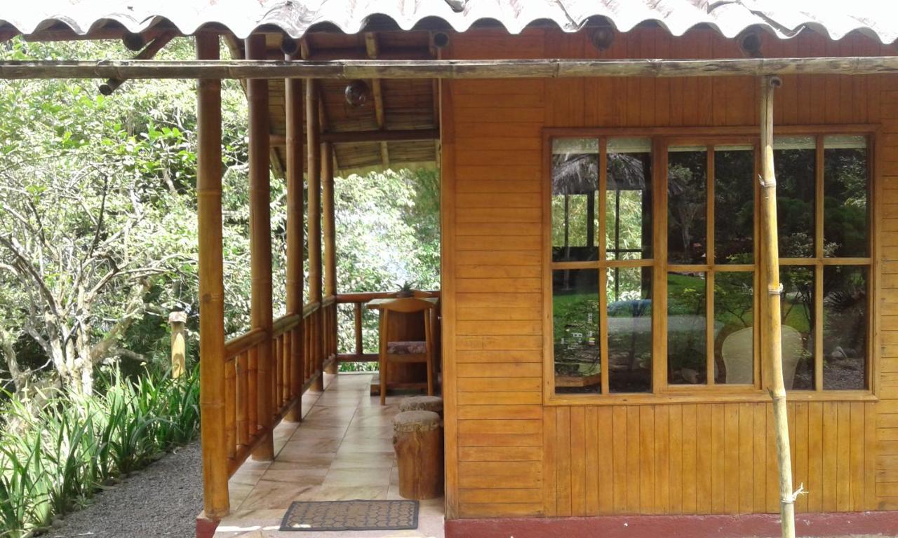 Estancia La Colina Санто-Доминго-де-лос-Колорадос Экстерьер фото